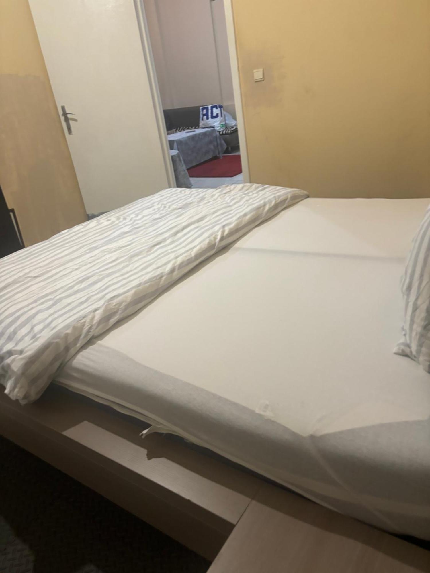 Apartment For Rent ブリュッセル エクステリア 写真