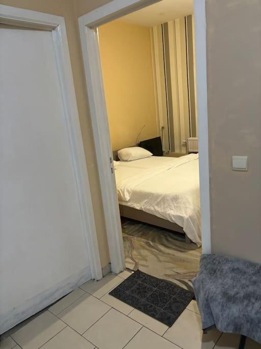 Apartment For Rent ブリュッセル エクステリア 写真